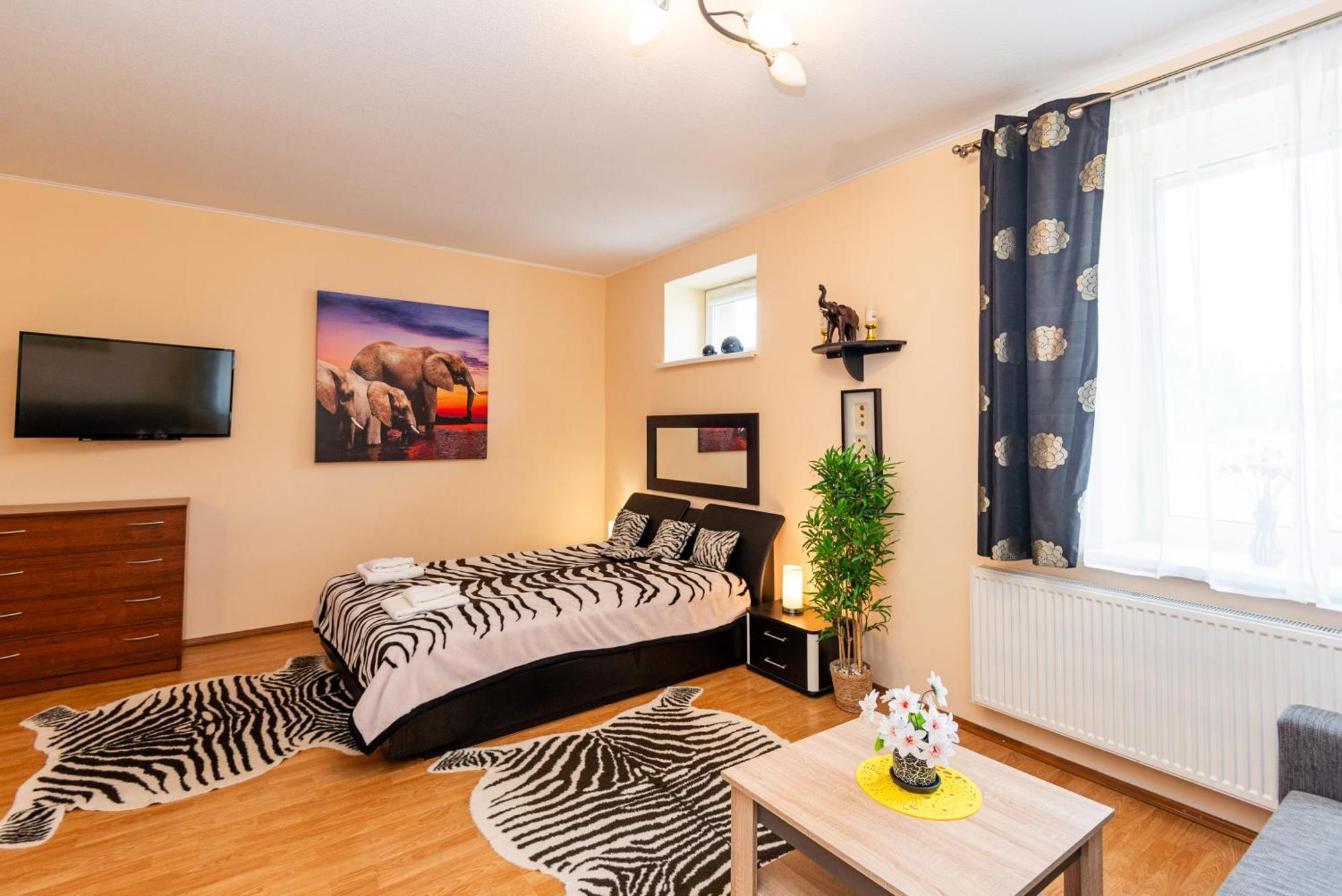 Apartamentai Pas Reginą *
